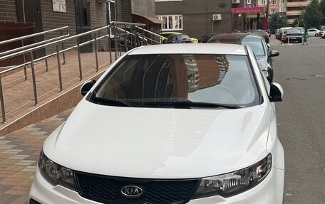KIA Cerato III, 2011 год, 950 000 рублей, 1 фотография