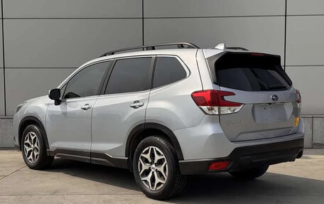 Subaru Forester, 2022 год, 2 500 000 рублей, 5 фотография