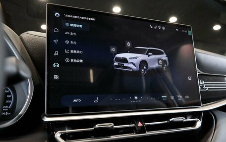 Toyota Highlander, 2026 год, 5 700 000 рублей, 12 фотография