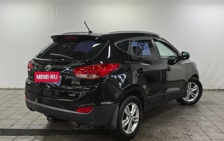 Hyundai ix35 I рестайлинг, 2011 год, 920 000 рублей, 2 фотография