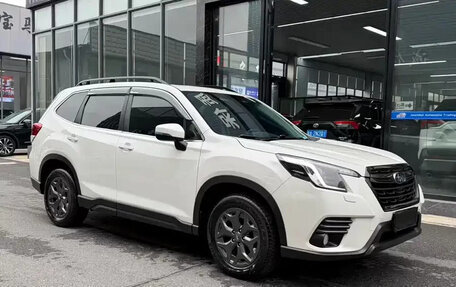 Subaru Forester, 2022 год, 2 400 000 рублей, 2 фотография