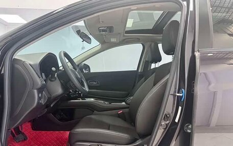 Honda Vezel, 2022 год, 1 233 000 рублей, 9 фотография