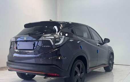 Honda Vezel, 2022 год, 1 233 000 рублей, 7 фотография