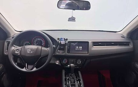 Honda Vezel, 2022 год, 1 233 000 рублей, 11 фотография