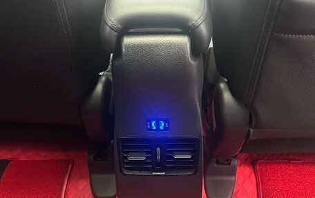 Honda Vezel, 2022 год, 1 233 000 рублей, 16 фотография