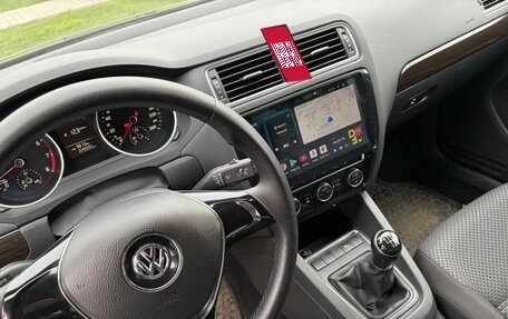 Volkswagen Jetta VI, 2015 год, 960 000 рублей, 5 фотография