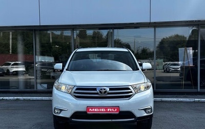 Toyota Highlander III, 2012 год, 1 700 000 рублей, 1 фотография