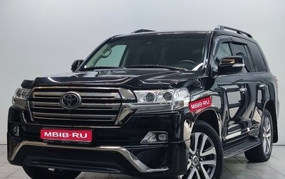 Toyota Land Cruiser 200, 2017 год, 6 790 000 рублей, 1 фотография