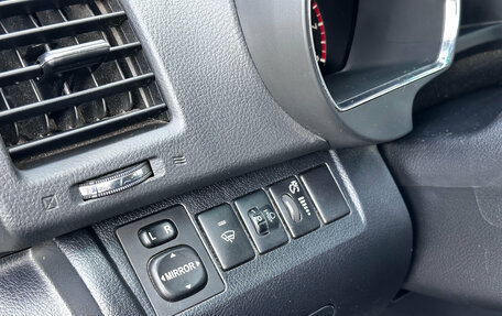 Toyota Highlander III, 2012 год, 1 700 000 рублей, 10 фотография