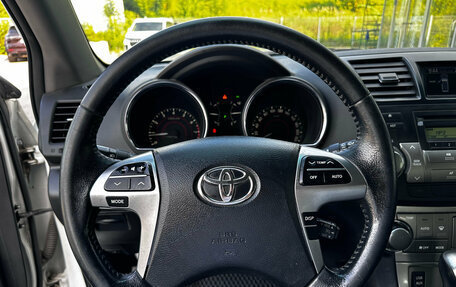 Toyota Highlander III, 2012 год, 1 700 000 рублей, 13 фотография