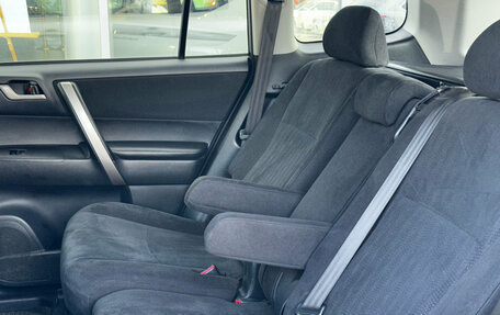 Toyota Highlander III, 2012 год, 1 700 000 рублей, 28 фотография