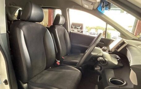Honda Freed I, 2016 год, 877 000 рублей, 9 фотография