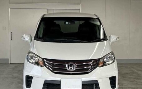 Honda Freed I, 2016 год, 877 000 рублей, 3 фотография