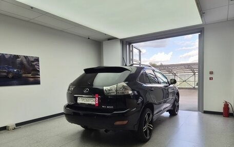 Lexus RX II рестайлинг, 2004 год, 1 070 000 рублей, 4 фотография