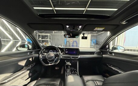 KIA K5, 2021 год, 2 600 000 рублей, 6 фотография