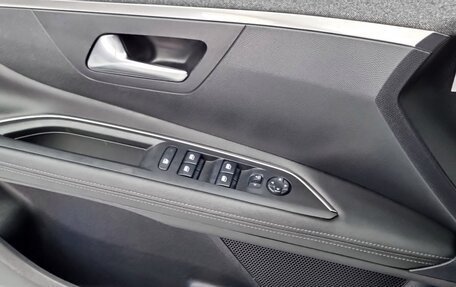 Peugeot 3008 II, 2023 год, 1 840 777 рублей, 14 фотография