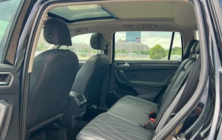 Volkswagen Tiguan II, 2023 год, 2 358 095 рублей, 8 фотография