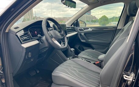 Volkswagen Tiguan II, 2023 год, 2 358 095 рублей, 7 фотография