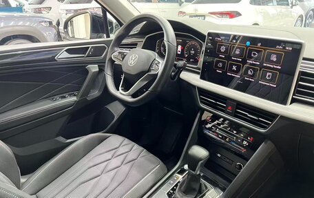 Volkswagen Tiguan II, 2023 год, 2 392 095 рублей, 14 фотография