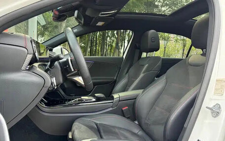 Mercedes-Benz A-Класс, 2023 год, 1 642 000 рублей, 5 фотография