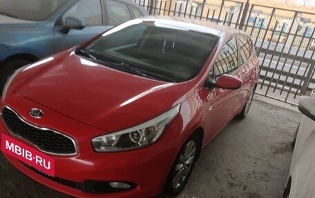 KIA cee'd III, 2014 год, 774 060 рублей, 2 фотография