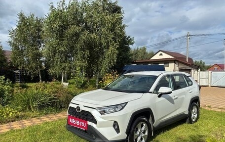 Toyota RAV4, 2025 год, 3 650 000 рублей, 8 фотография