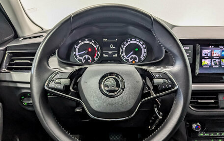 Skoda Rapid II, 2022 год, 1 790 000 рублей, 21 фотография