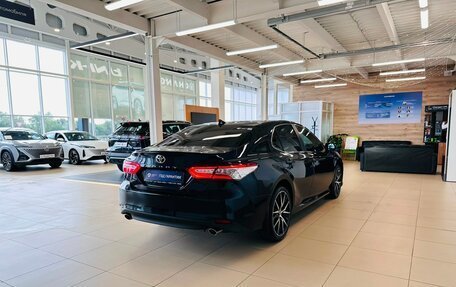 Toyota Camry, 2018 год, 2 799 999 рублей, 6 фотография