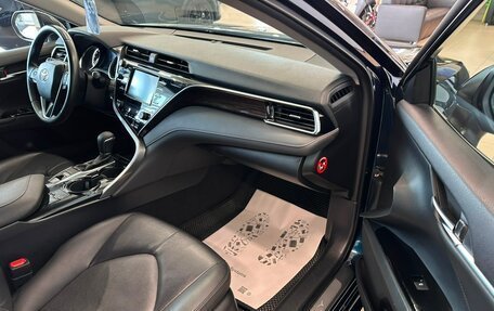 Toyota Camry, 2018 год, 2 799 999 рублей, 12 фотография