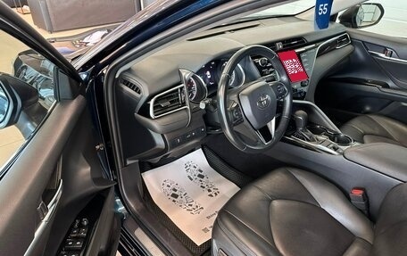 Toyota Camry, 2018 год, 2 799 999 рублей, 10 фотография