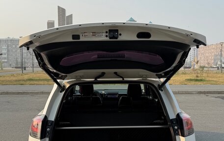 Toyota RAV4, 2018 год, 2 700 000 рублей, 9 фотография