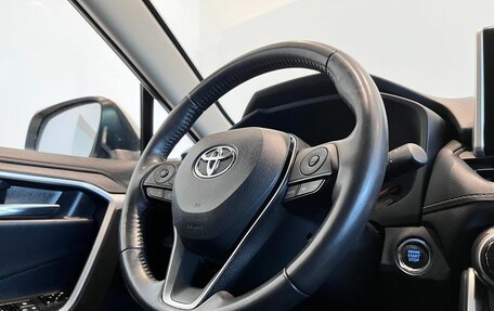 Toyota RAV4, 2021 год, 3 499 000 рублей, 15 фотография