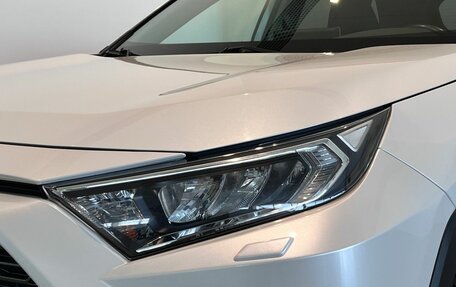 Toyota RAV4, 2021 год, 3 499 000 рублей, 16 фотография