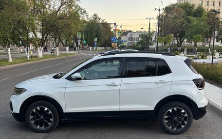 Volkswagen T-Cross I, 2020 год, 1 800 000 рублей, 6 фотография