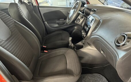 Renault Kaptur I рестайлинг, 2016 год, 1 399 000 рублей, 20 фотография