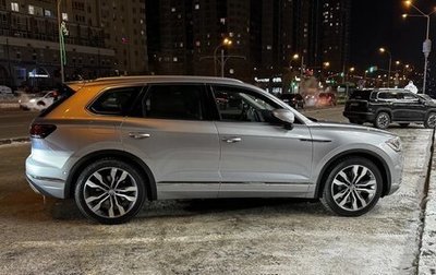 Volkswagen Touareg III, 2019 год, 4 999 999 рублей, 1 фотография