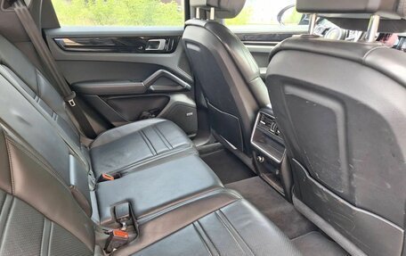 Porsche Cayenne III, 2018 год, 6 000 000 рублей, 9 фотография