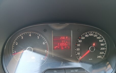Volkswagen Polo VI (EU Market), 2011 год, 759 000 рублей, 8 фотография