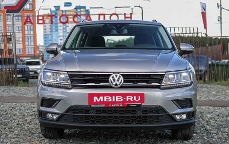 Volkswagen Tiguan II, 2020 год, 2 999 000 рублей, 3 фотография