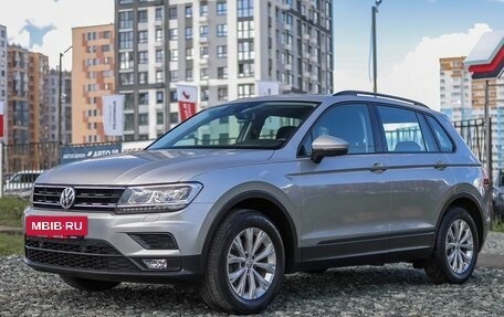 Volkswagen Tiguan II, 2020 год, 2 999 000 рублей, 2 фотография