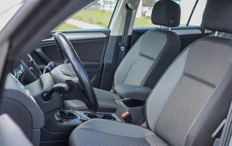 Volkswagen Tiguan II, 2020 год, 2 999 000 рублей, 11 фотография