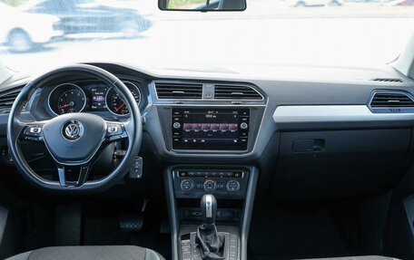 Volkswagen Tiguan II, 2020 год, 2 999 000 рублей, 8 фотография