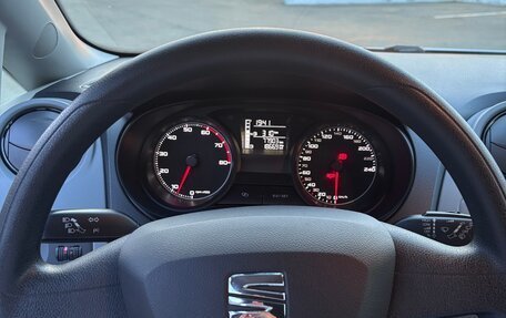 SEAT Ibiza IV рестайлинг 2, 2014 год, 1 120 000 рублей, 14 фотография