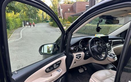 Mercedes-Benz V-Класс, 2019 год, 4 550 000 рублей, 8 фотография