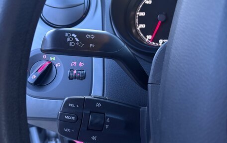 SEAT Ibiza IV рестайлинг 2, 2014 год, 1 120 000 рублей, 16 фотография