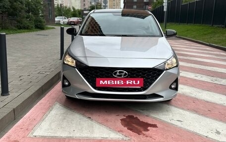 Hyundai Solaris II рестайлинг, 2022 год, 1 530 000 рублей, 9 фотография
