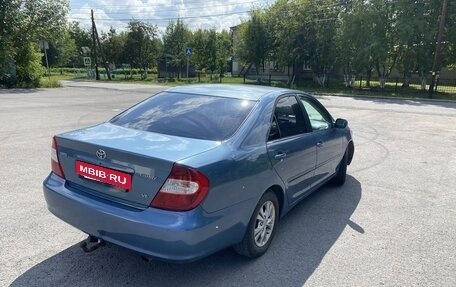 Toyota Camry V40, 2004 год, 780 000 рублей, 3 фотография
