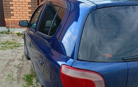 Toyota Vitz, 2000 год, 300 000 рублей, 2 фотография