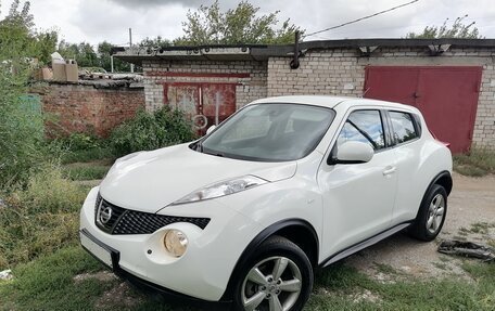 Nissan Juke II, 2013 год, 830 000 рублей, 1 фотография