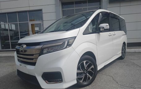 Honda Stepwgn IV, 2021 год, 3 200 000 рублей, 1 фотография